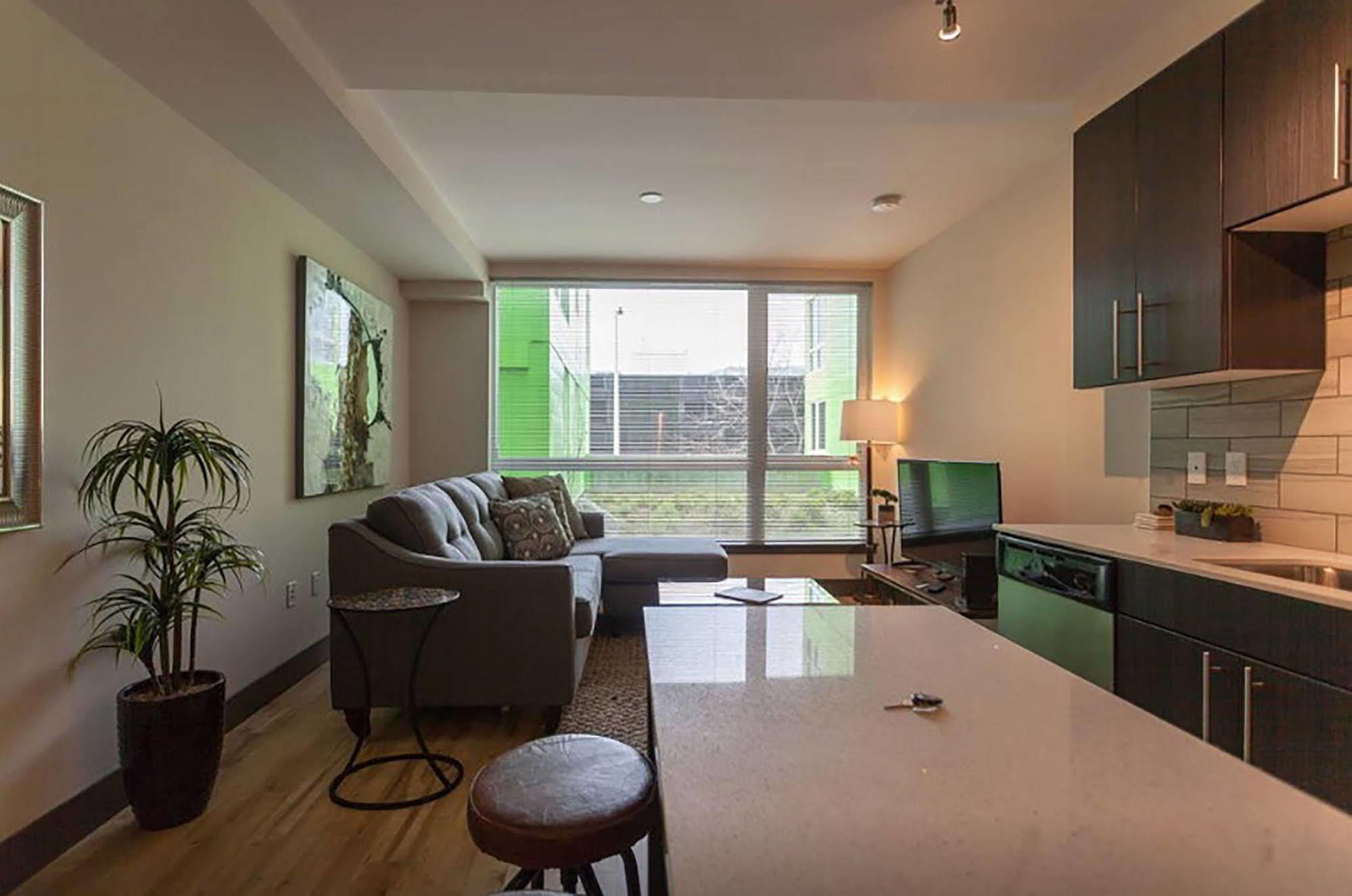 Belltown Waterfront Suites By Barsala Seattle Exterior foto
